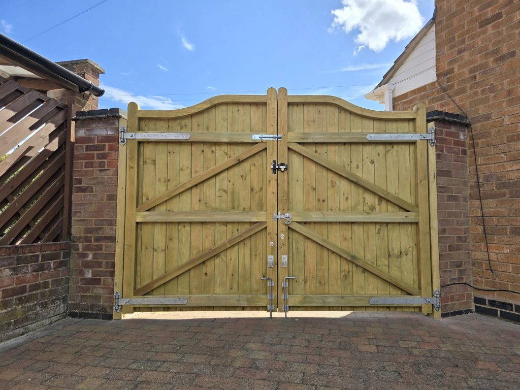 (Pair) Solid Softwood Normandy Gates